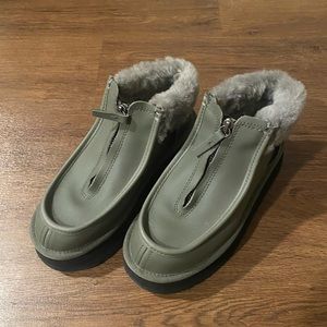 PLATFORM UGG BOOTIES